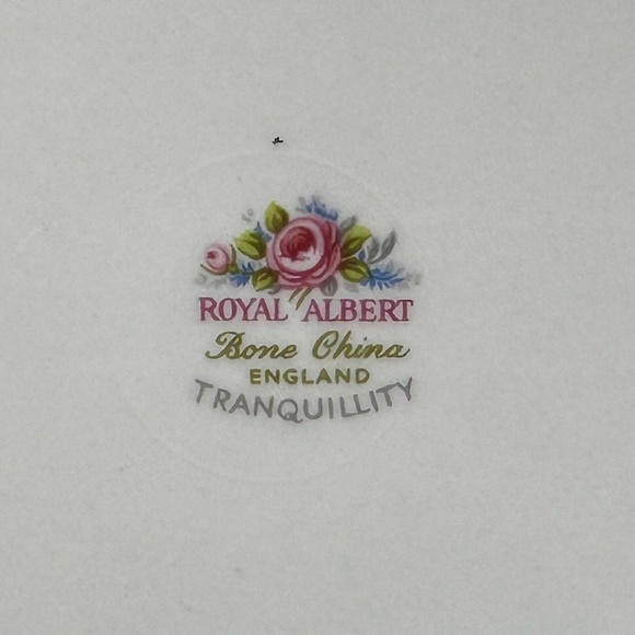 Royal Albert Tranquillity 7" Dessert Plates(Set of 6) Bone China England - Picture 4 of 4